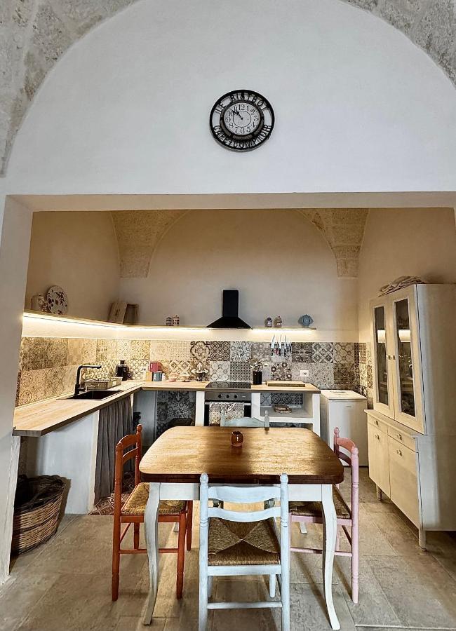 Al Palazzotto Apartment Фазано Екстериор снимка