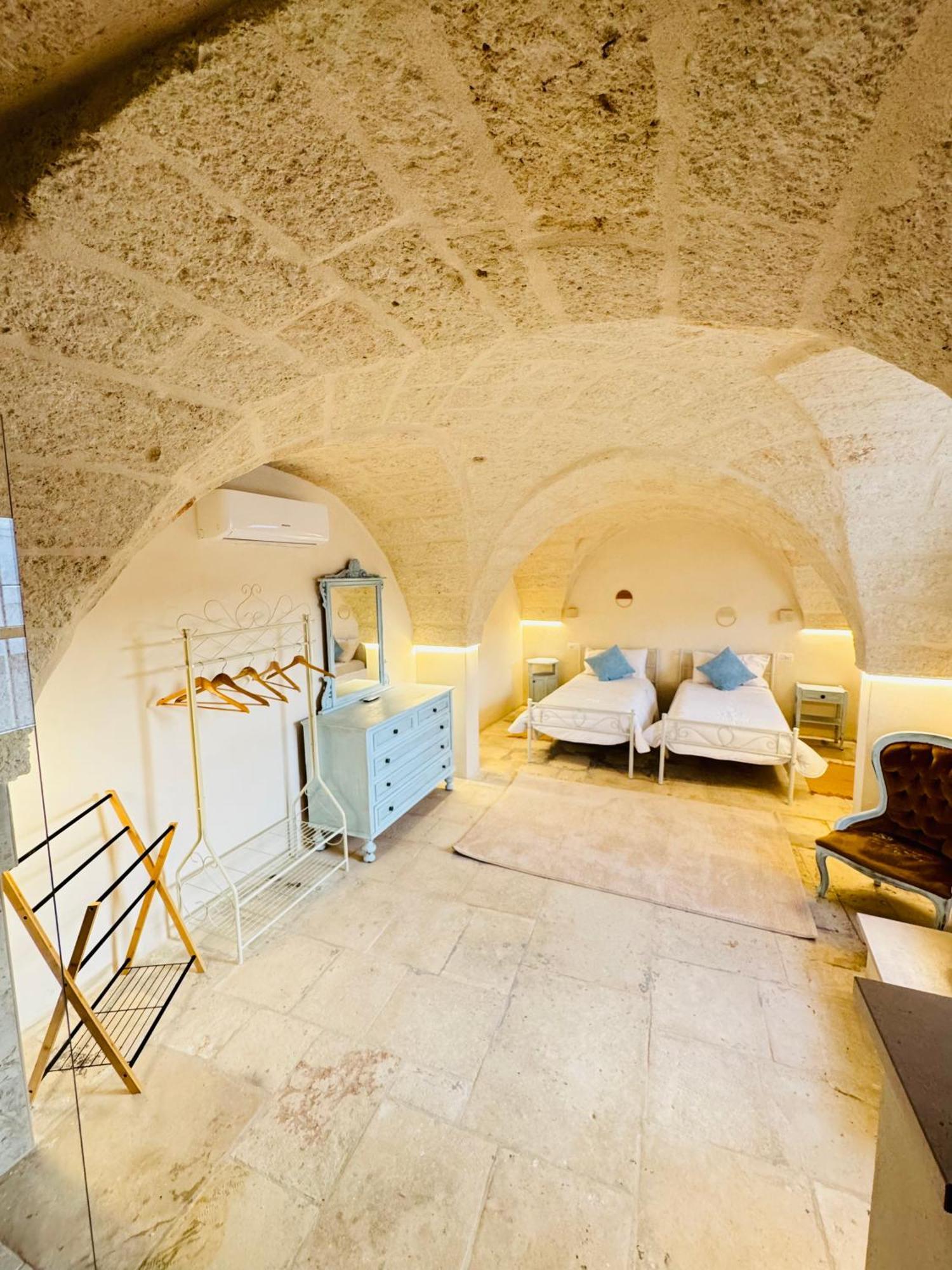 Al Palazzotto Apartment Фазано Екстериор снимка